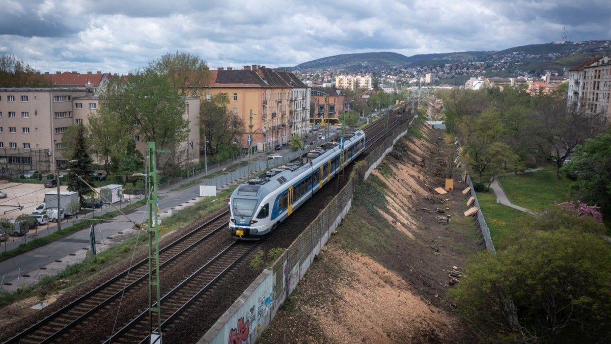 A zsarolásnak nem engedünk! – üzente Lázár a Déli körvasút kivitelezőjének