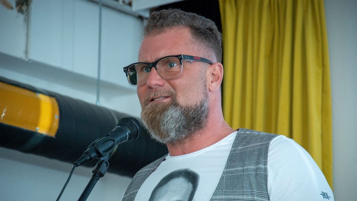 Bekavart a másik vádlott, a kábítószer-birtoklással vádolt Herczeg Zoltánnak legalább őszig várnia kell az ítéletre