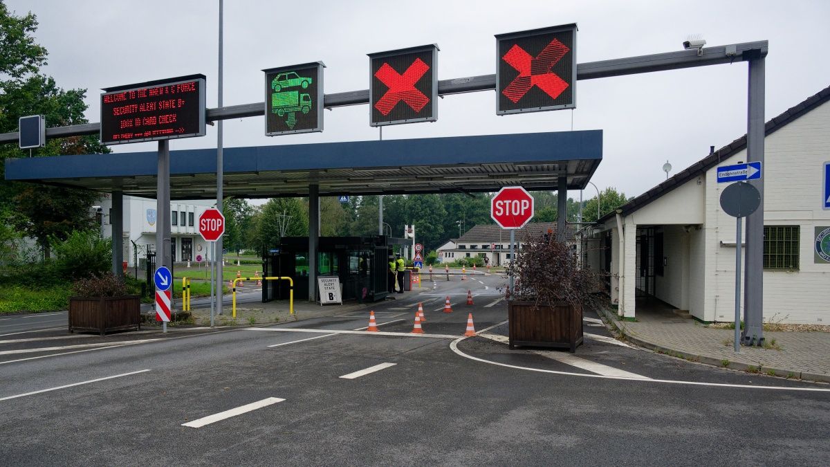 Rendkívüli helyzet: mérgezéstől tartanak egy német katonai bázison
