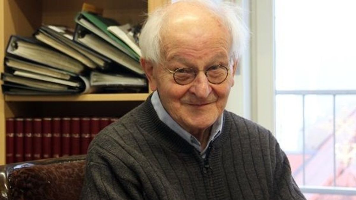Úgy közölt Jelenits-interjút a Szemlélek, hogy a tanár úr hetek óta kórházban volt