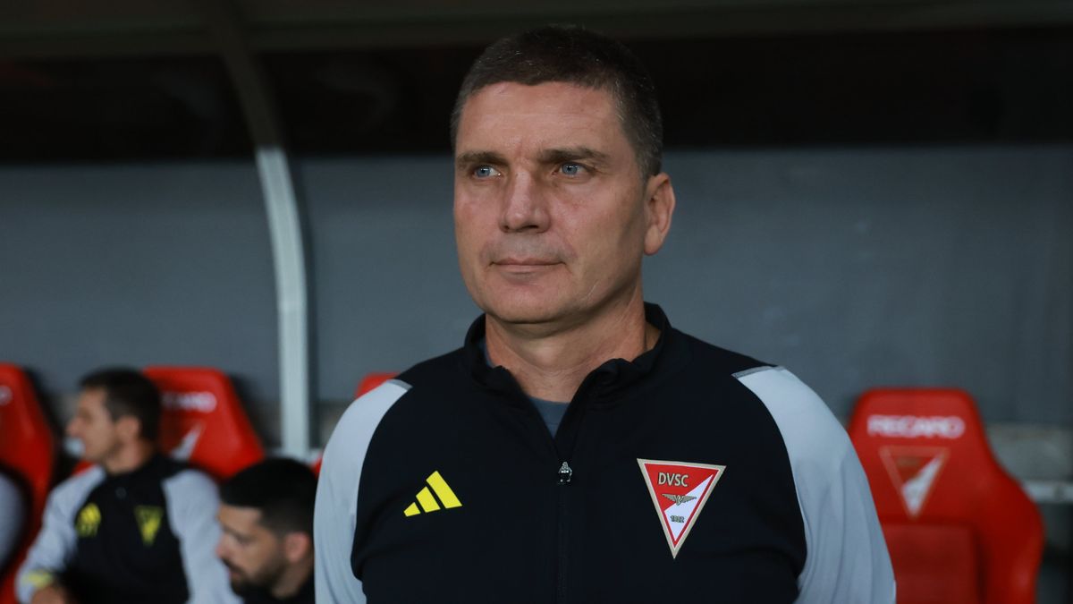 Az újpesti vereség után edzőt cserélt a Debrecen