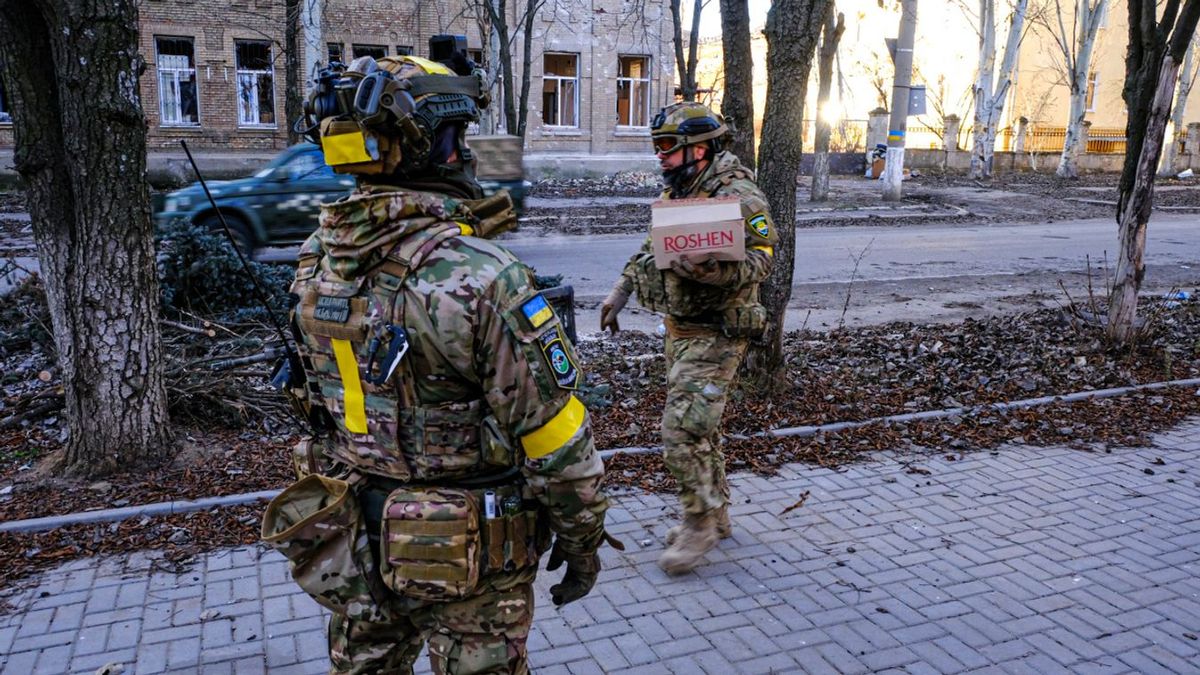 A vég kezdete? Kétségbeesetten evakuálnak az ukránok