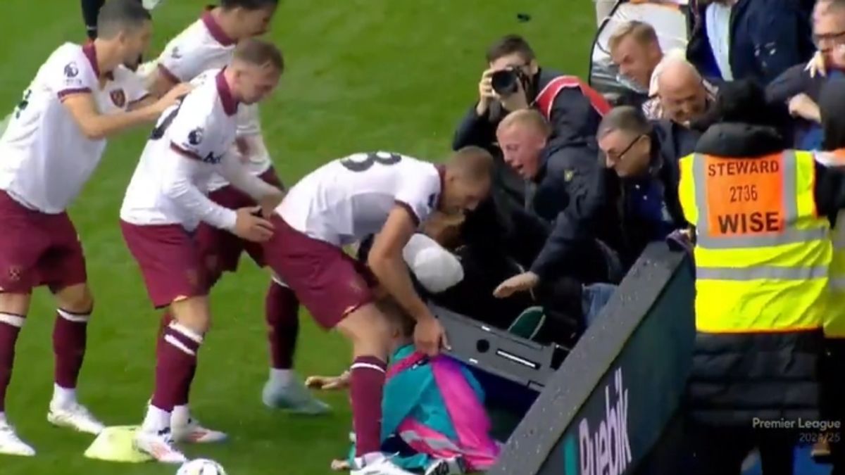 Gólöröm közben mentették meg a labdaszedőt a Premier League-sztárok (VIDEÓ)