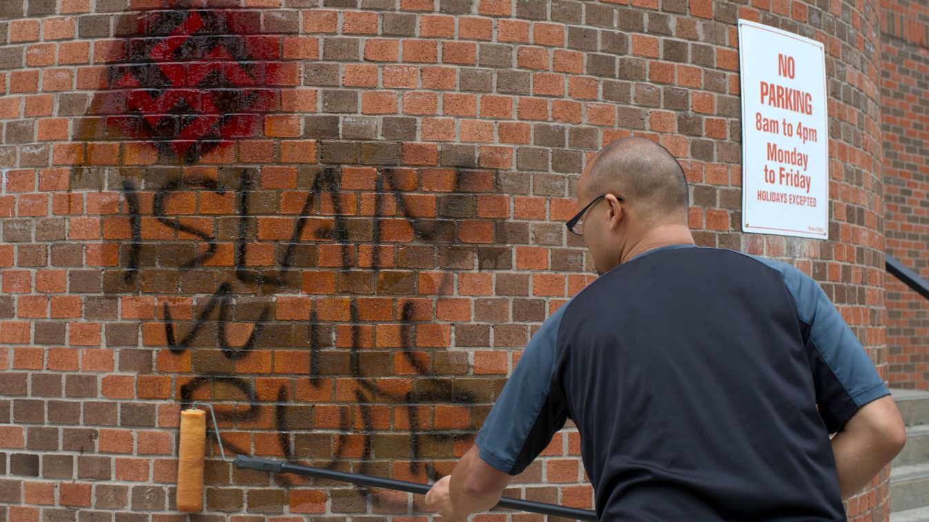 James Thom of Top Power Washing volunteered to remove anti-Semitic graffiti from the back wall of th