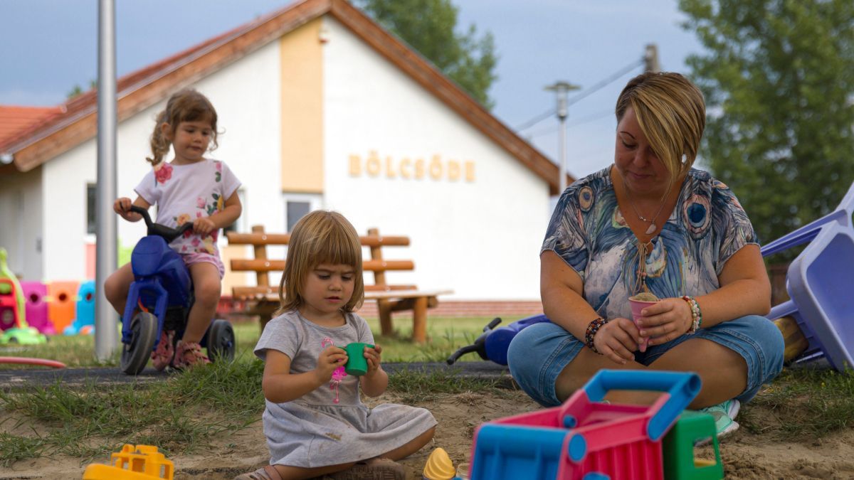 A KINCS vezetője elárulta: ez kell a születésszám növekedéséhez
