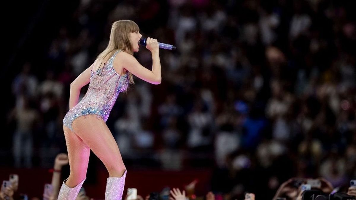„Csak eljátszott a gondolattal” – így mentegette az ügyvéd a Taylor Swift-koncerten merényletet tervező fiatalt