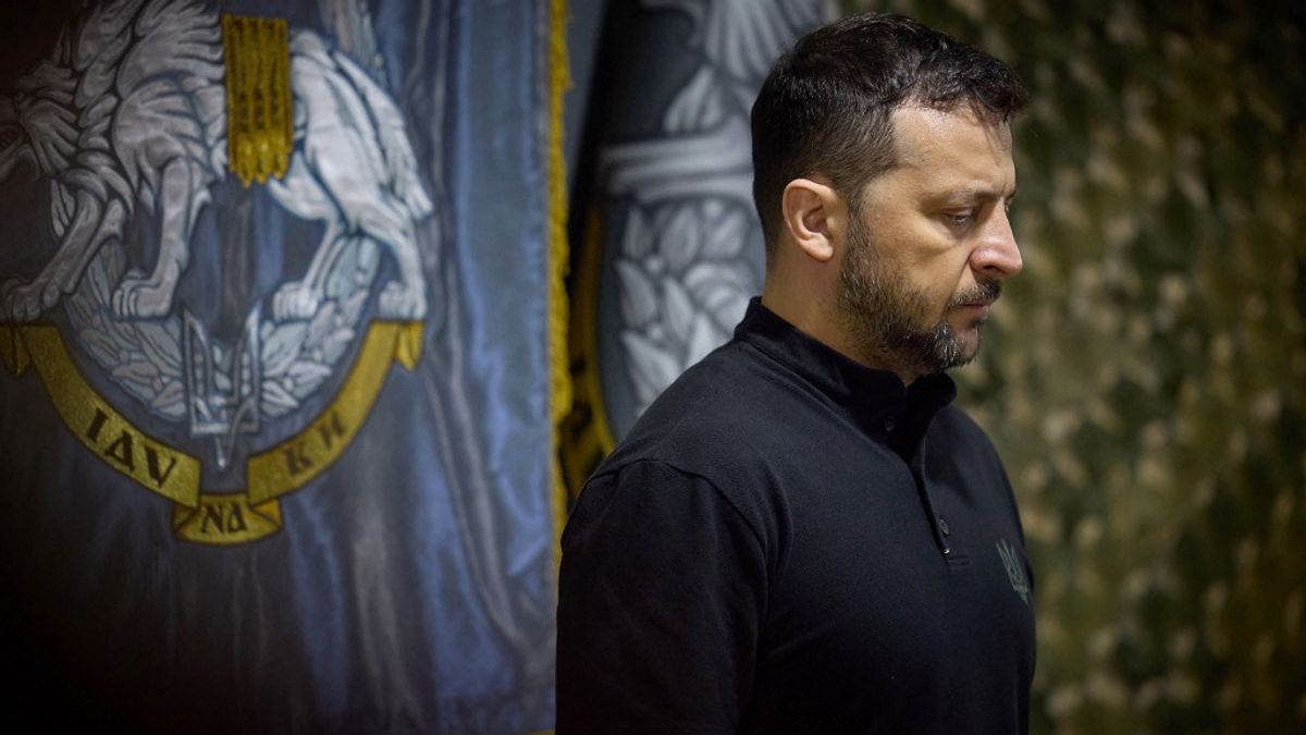 Elemző: Ukrajna még nem omlott össze, de Zelenszkij már lassan a végét járja