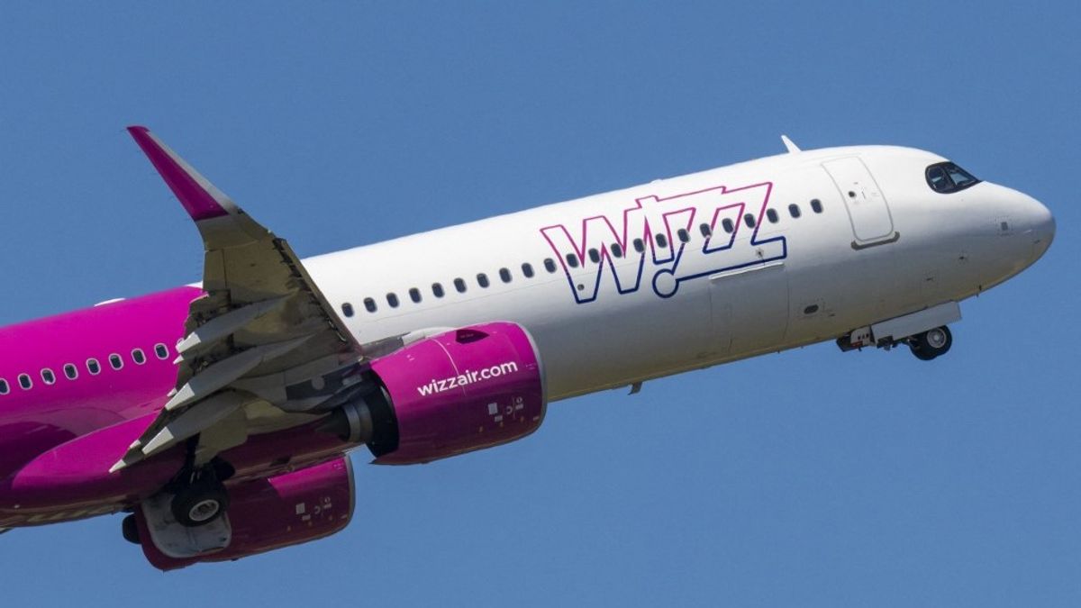 Kis híján drónnal ütközött egy Wizz Air repülőgép