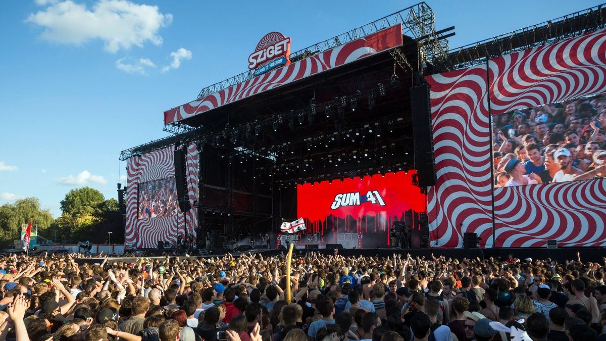 Jó, hogy van a Sziget Fesztivál, köszi – de vagy százezren nem tudunk ám aludni tőle