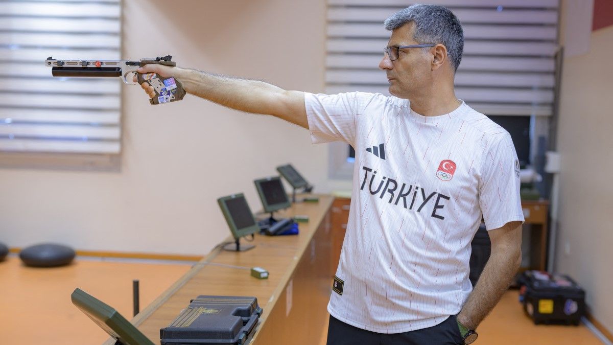 „Valójában viharok tomboltak bennem” – a mémmé vált török sportlövő arról a bizonyos pillanatról