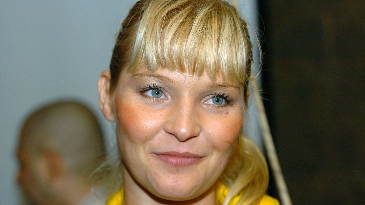 Lilu gonosz akcióba kezdett, arcátlanul lázítja a magyar fiatalokat