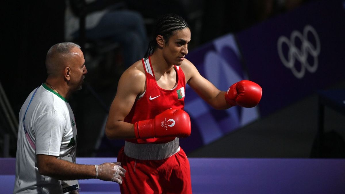 A televíziónéző azt láthatta, hogy magukat nőnek tartó, de férfinak tűnő sportolók vertek nőket a ringben