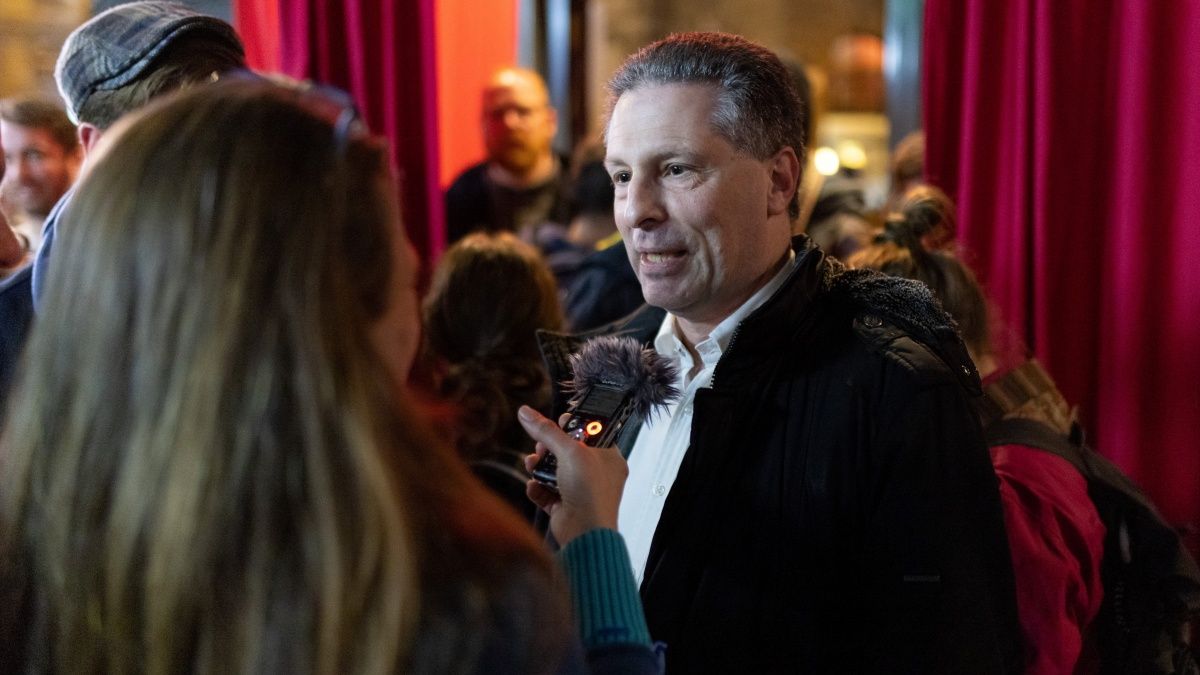 Schiffer szerint Tusványosra minden politikusnak el kellene mennie