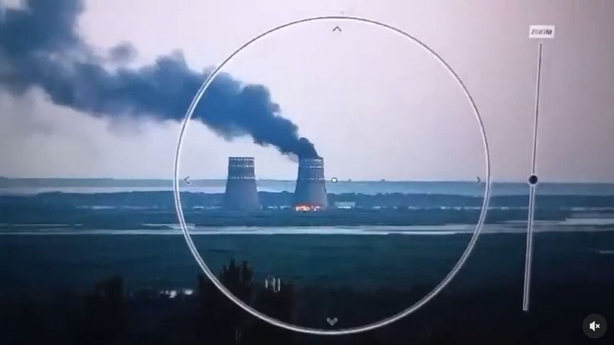 Hatalmas tűz ütött ki Ukrajna legnagyobb atomerőművénél (VIDEÓ)
