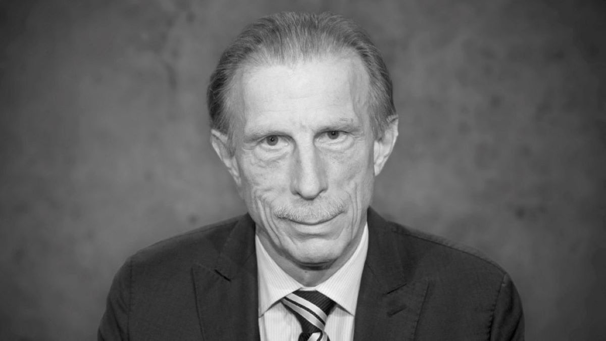 Gyászban a németek: elhunyt az ország legendás futballedzője