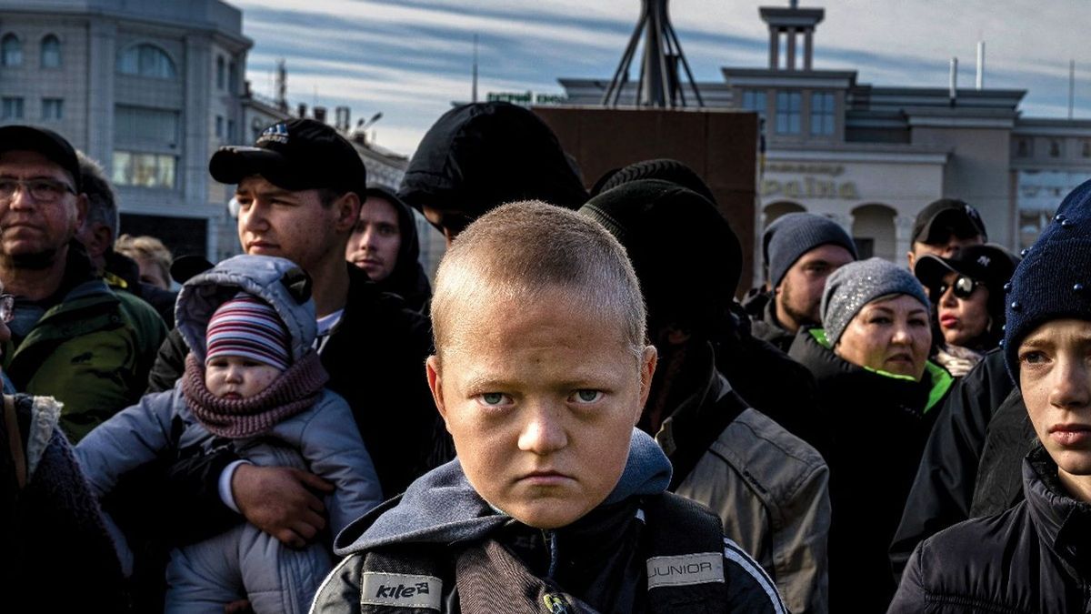Összeomlás Donyeckben? Az ukránok evakuálják a gyerekeket a térségből