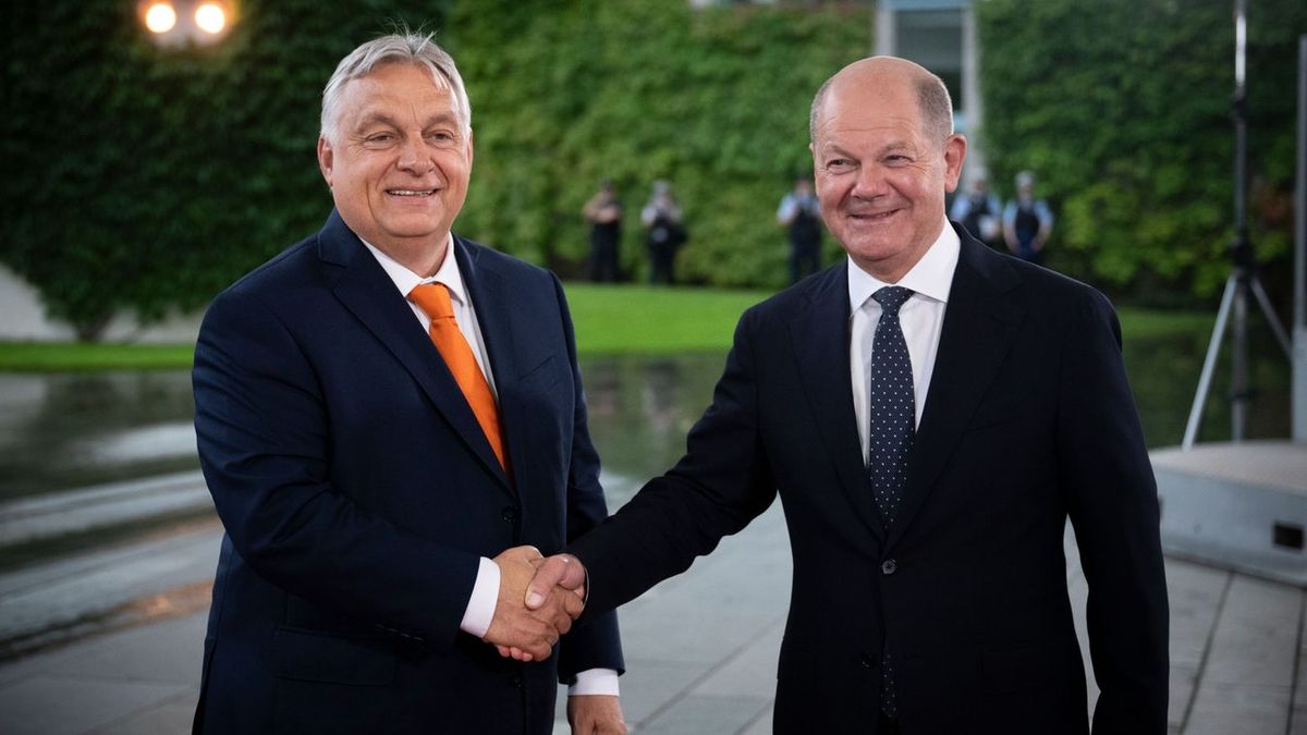 Orbán üzent Scholznak, miután a német kormány bejelentette: szembeszáll az illegális migrációval