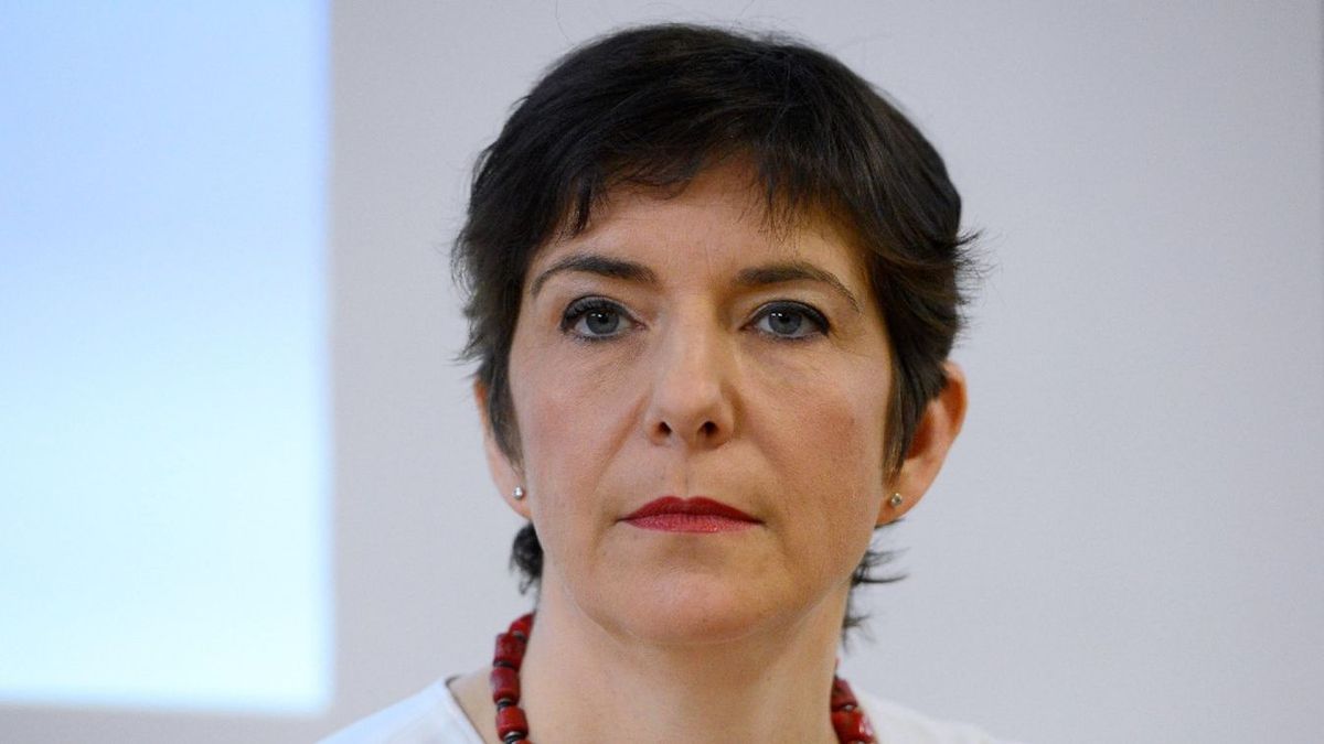 Új szint: Dobrev Klára „fideszes pedofilhálózatról” elmélkedik a mentelmi joga kapcsán
