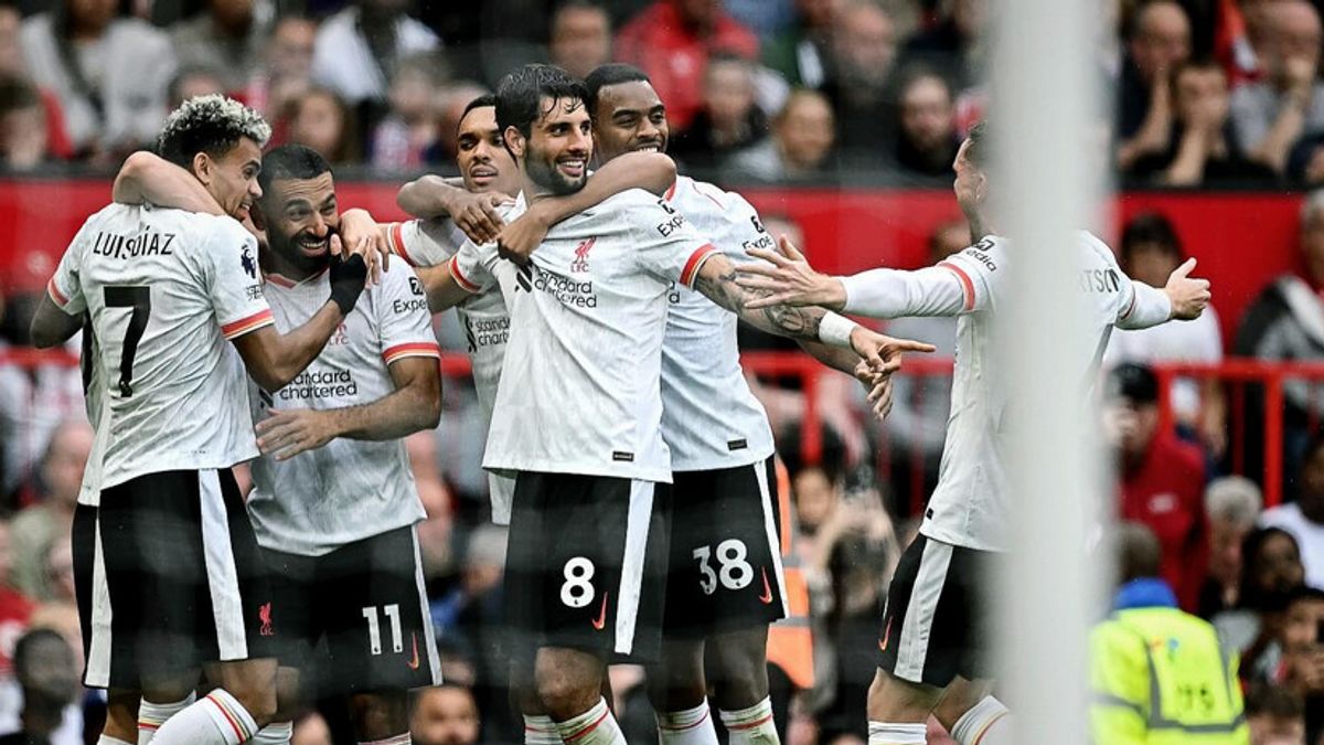Beleremegett az internet Szoboszlai posztjába a Manchester United elleni győzelem után