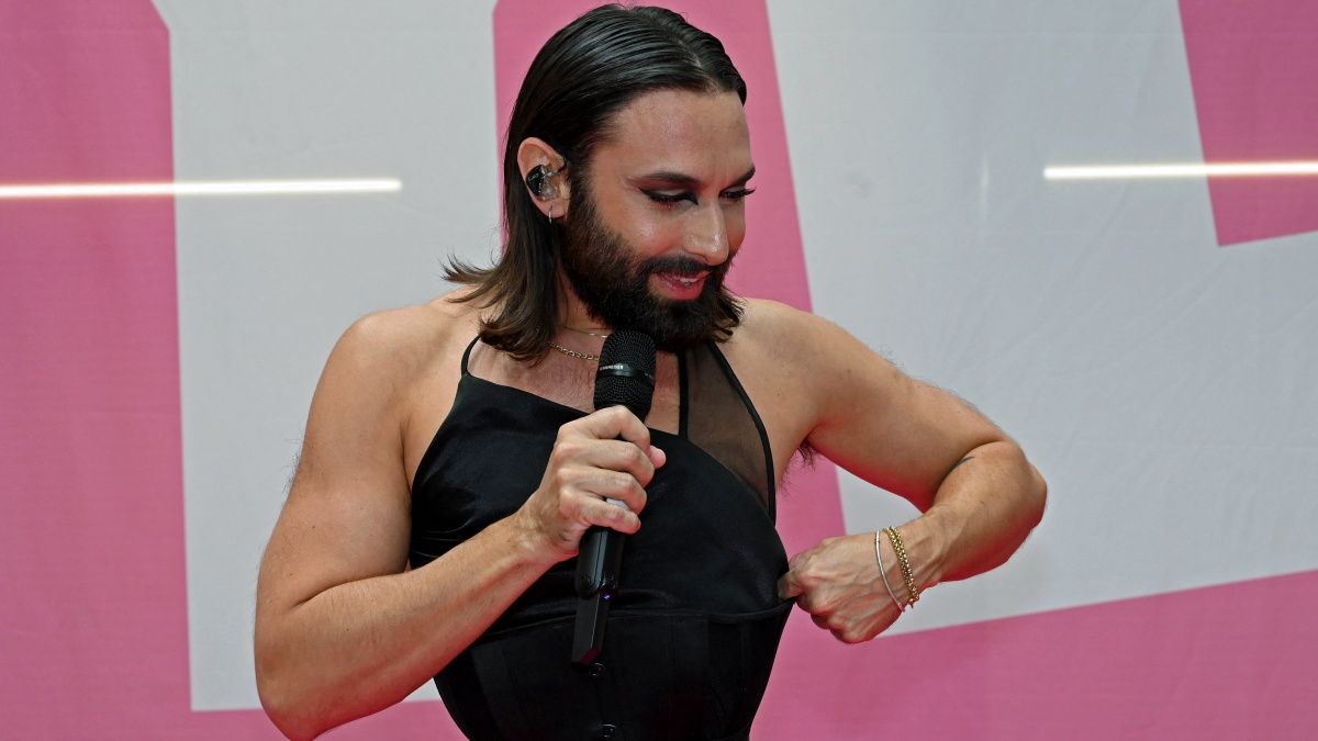 Az osztrák pártok még csak sápítoznak, de Conchita Wurst máris rátalált az FPÖ ellenszerére