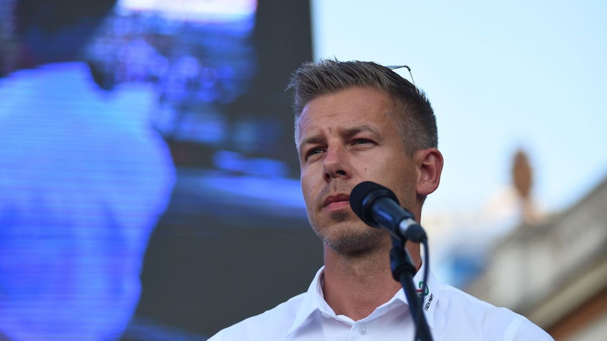 Menczer Magyar Péternek: Megegyeztél Manfred Weberrel, hogy nem adnak ki! Hazudós vagy, Peti!