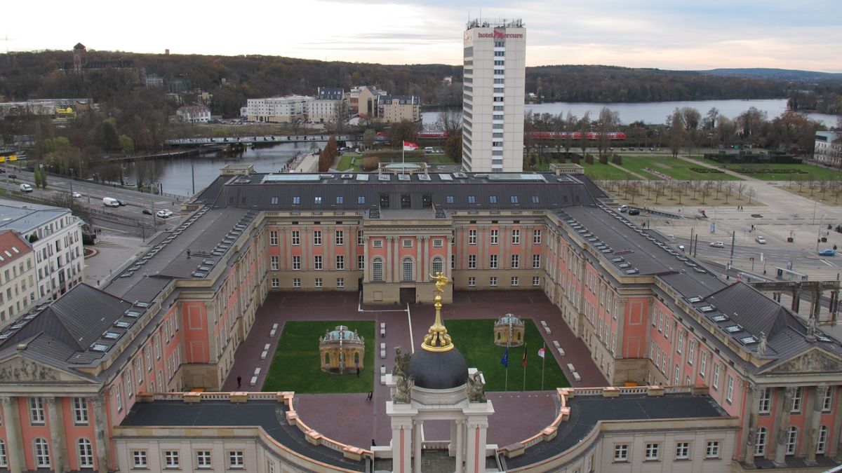 Három a német igazság: Brandenburg népe is választ