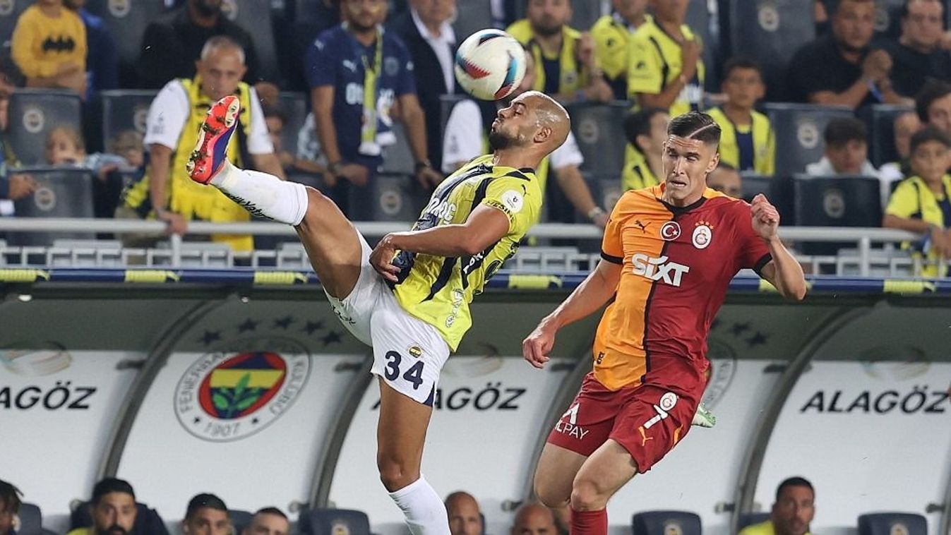 Fenerbahce v Galatasaray - Turkish Super Lig