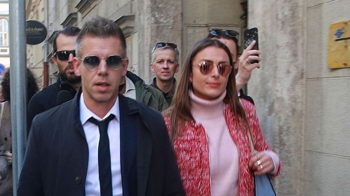 Ekkora pofont még nem kapott Magyar Péter, ez bizony a Holdról is látszik