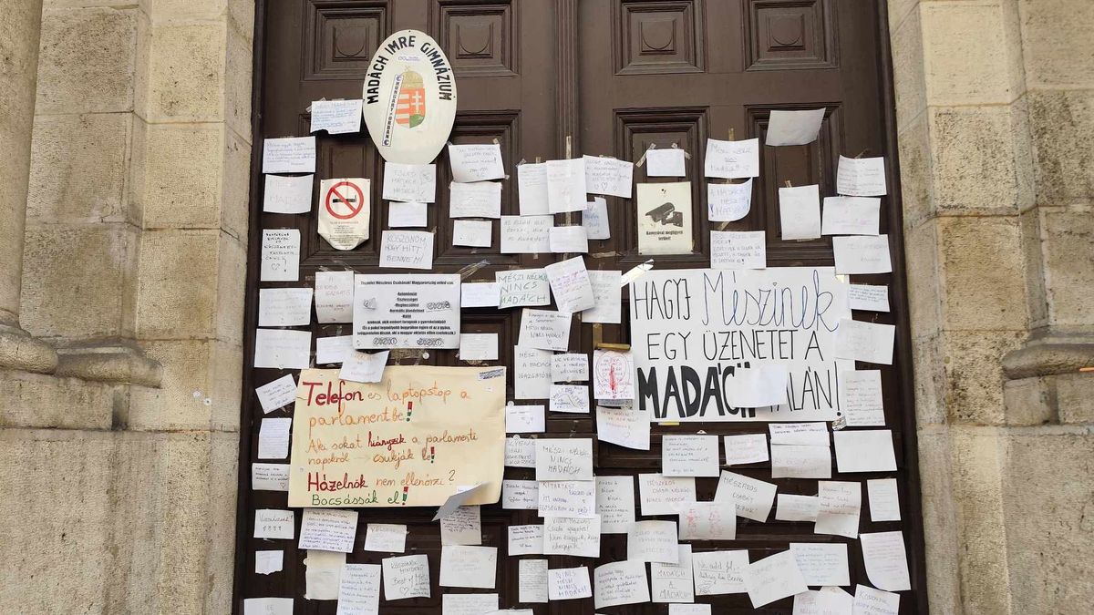 A Madách Imre Gimnázium tantestülete nyilatkozatott tett a felmentett igazgató „szellemisége” mellett