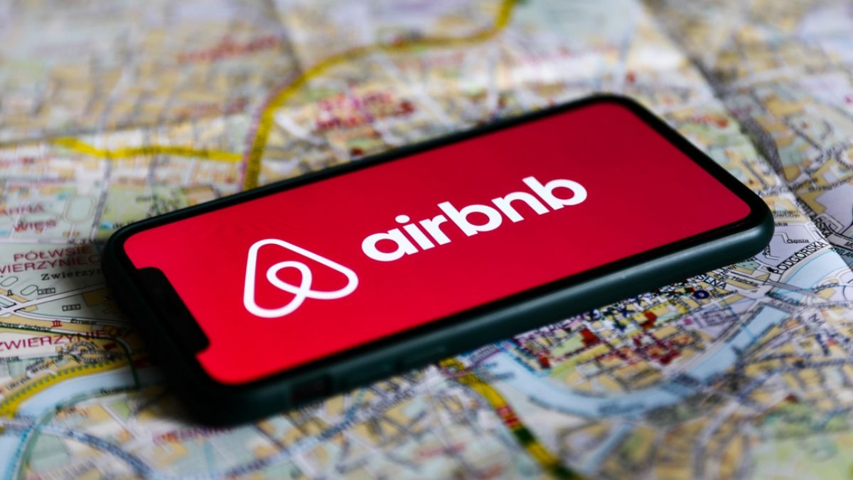 Kiderült: ezt tervezi a kormány az Airbnb-szabályozással