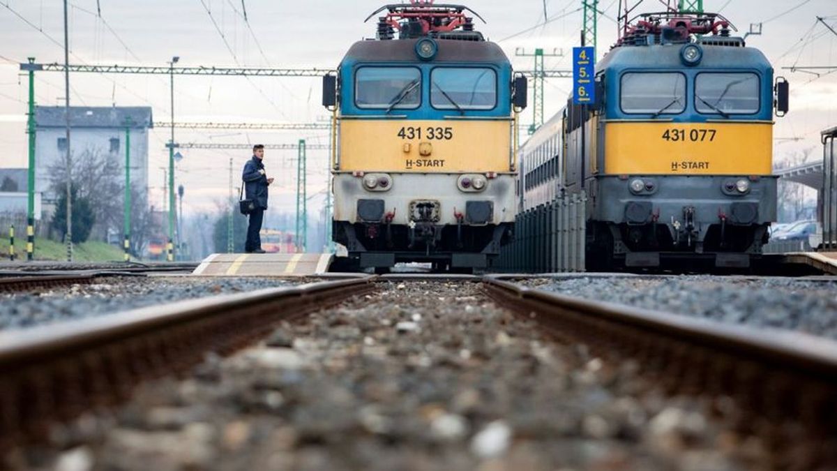 Fellélegezhetnek az ingázók: kedden újra nyugodtan célba vehetik a Déli pályaudvart