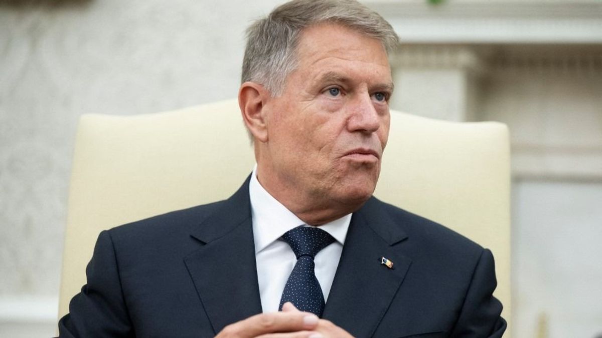 Bejelentette lemondását Klaus Iohannis román államfő
