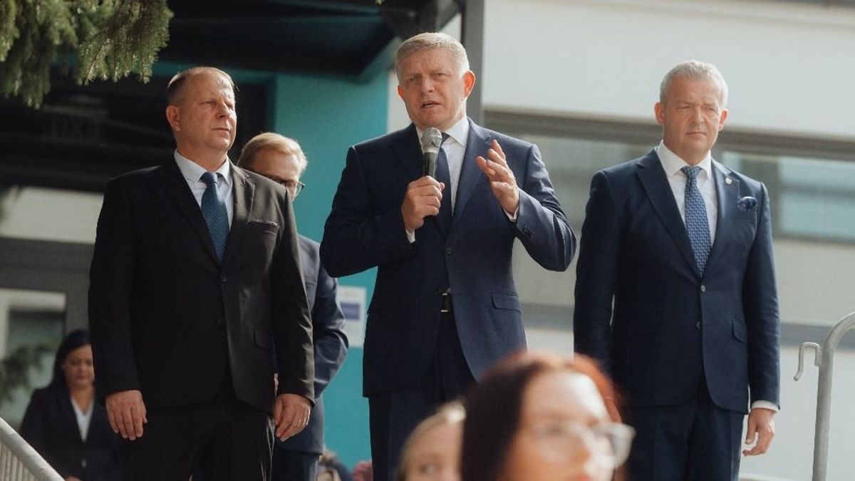 Elővette Ficót a New York Times – hogy, hogy nem Orbán Viktor is szóba került