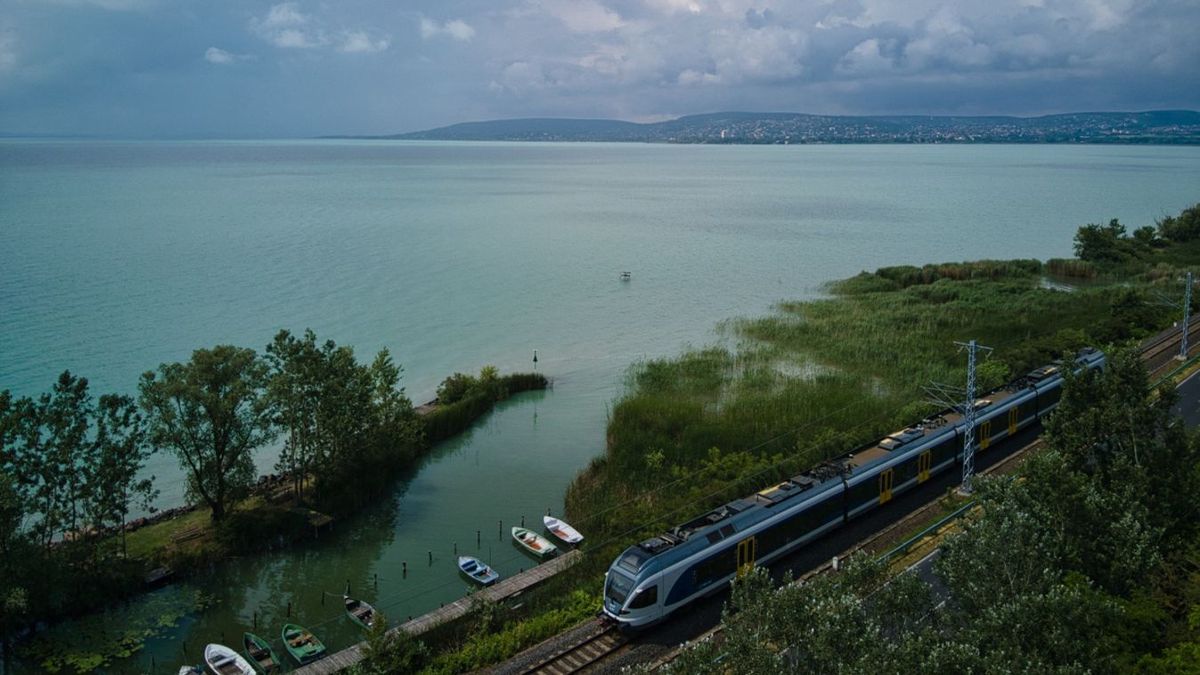 Holttestet találtak a Balaton vizében Révfülöpnél