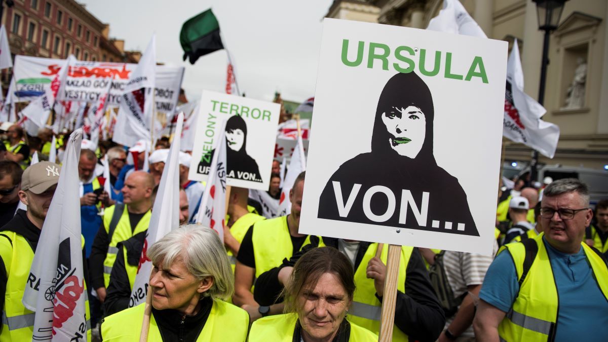 Figyelmeztették Brüsszelt a gazdák: „Ha Ursula von der Leyen nem tartja be a játékszabályokat, visszatérünk az utcára”