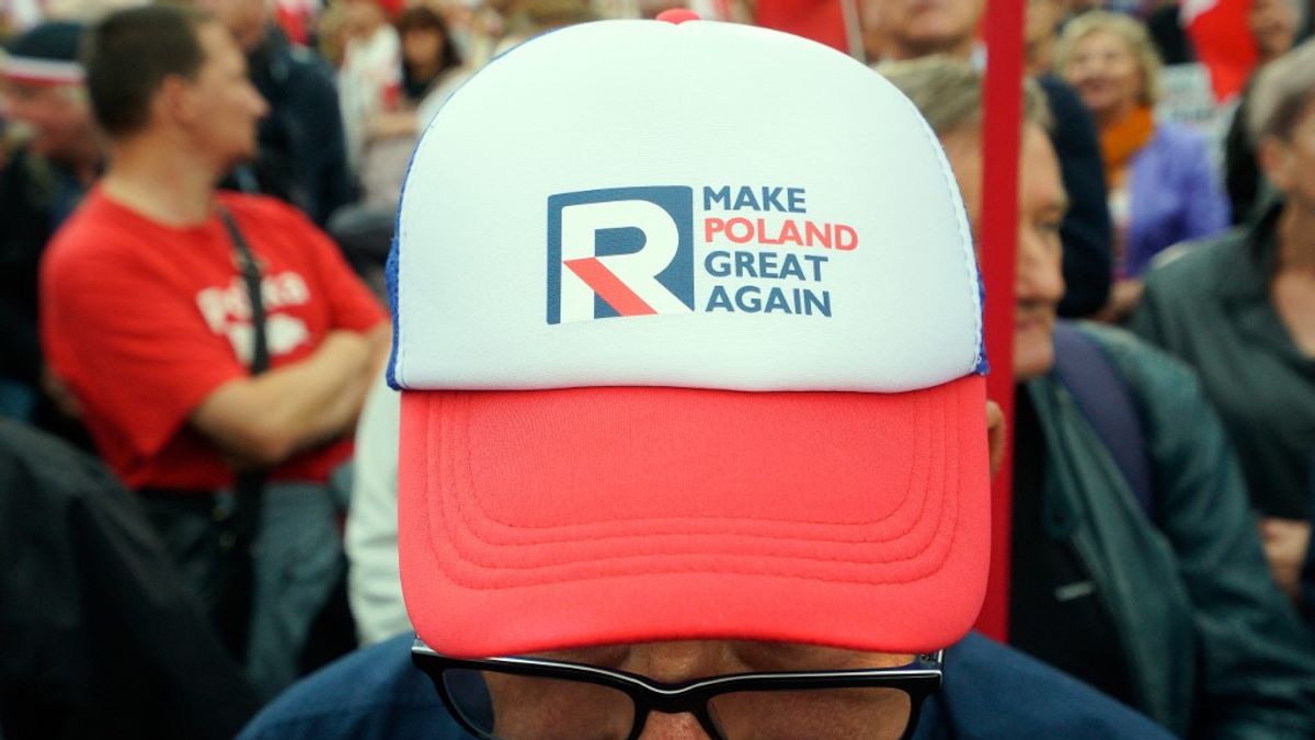 Ébredezik a lengyel jobboldal? – Élre állt a PiS a legújabb felmérésben