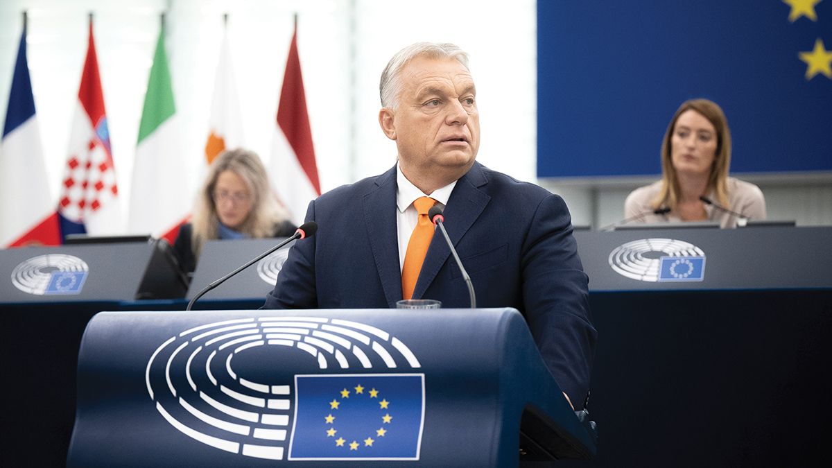 Üzent az osztrák EP-képviselő: Köszönöm Orbán Viktor!