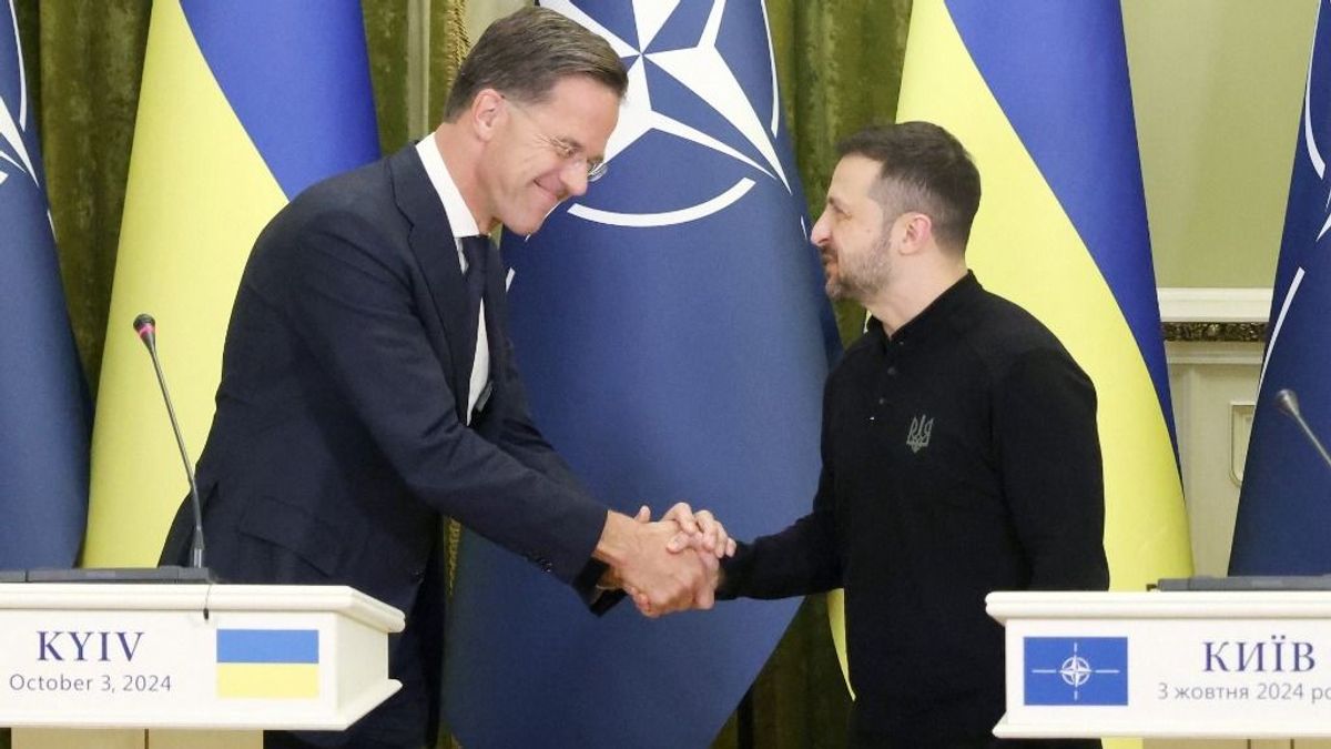 Hiába optimista Zelenszkij, rövid időn nem lesz belőlük NATO-tag és ezt nem akárki mondja