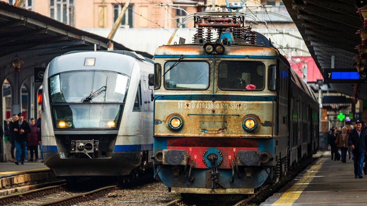Így „fejlődik” Csíkszereda: nincs magyar nyelvű hangosbemondás a vasútállomáson