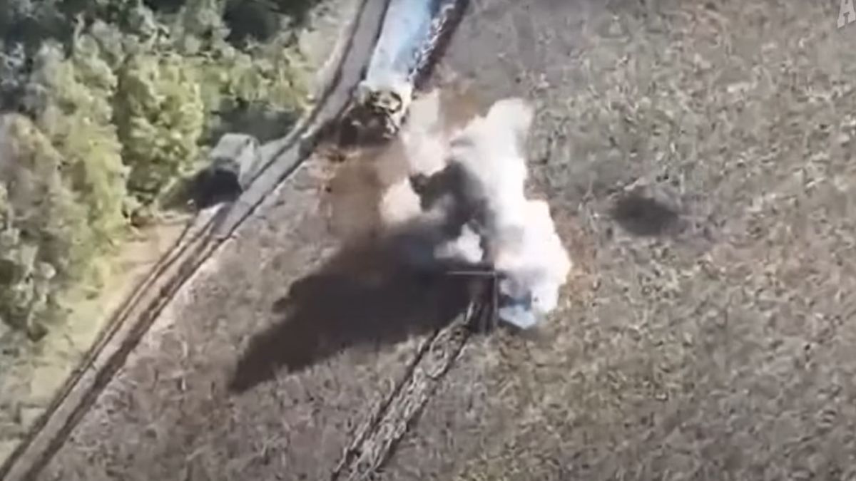 Sorjában robbantak fel az orosz tankok – brutális csata zajlott Harkivnál (VIDEÓ)