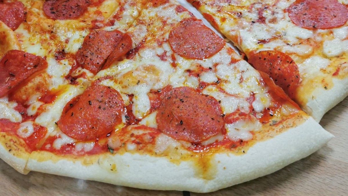 Óriási a botrány: „kokainfeltétes” pizzát árultak egy düsseldorfi pizzériában