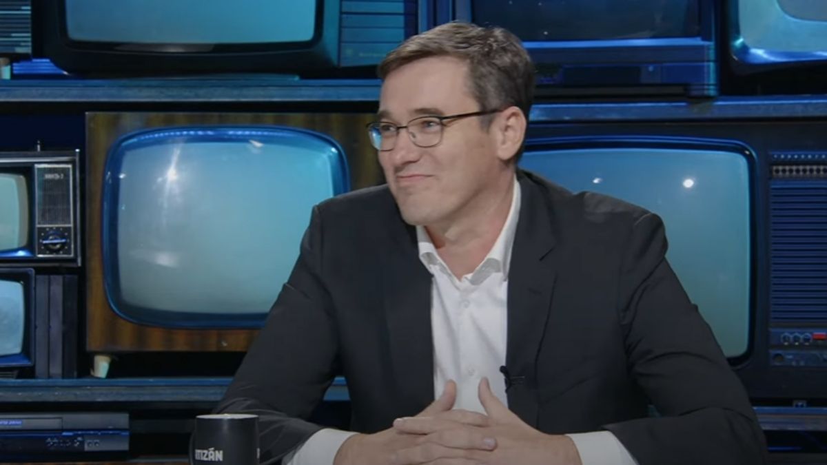 „Valamiért fontosnak érezte, hogy a Tisza-frakció képviselői mögött foglaljon helyet” – Karácsony kiakadt Magyar Péterre