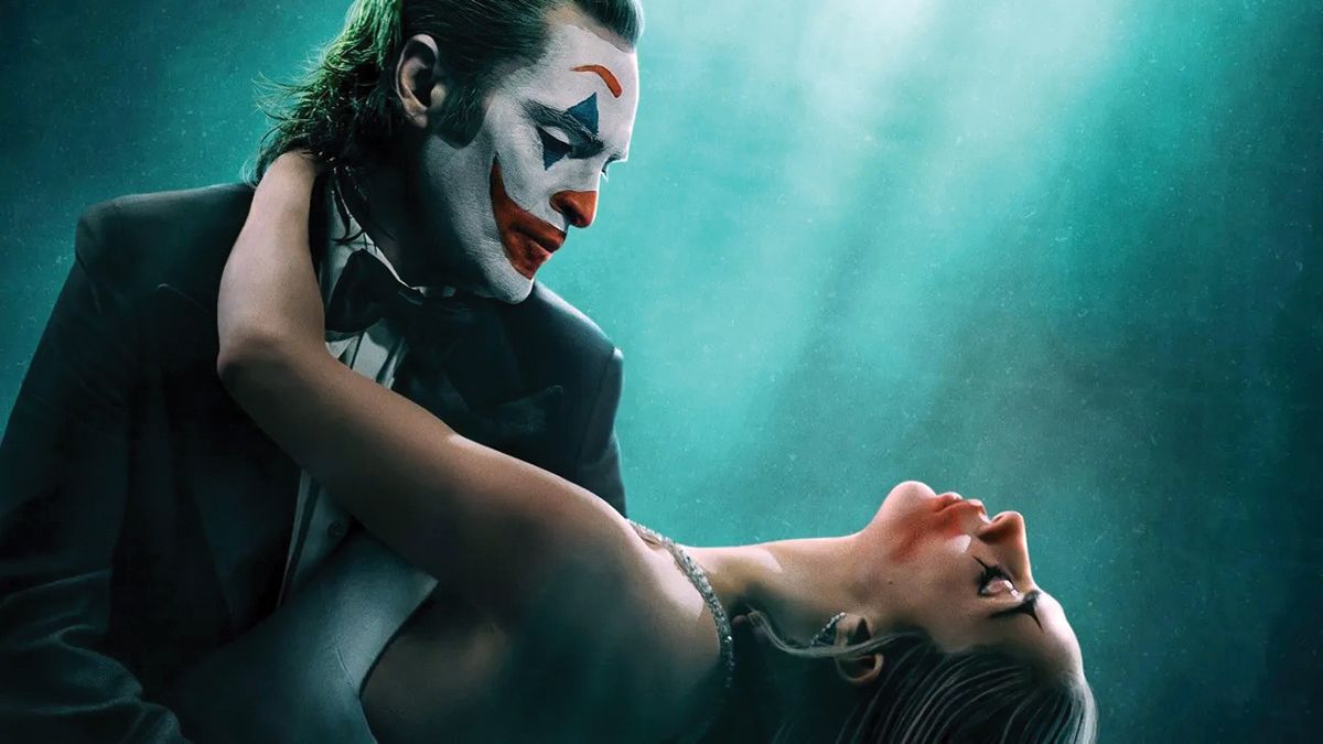 Két dal között Joker egyszer csak a torinói ló nyakába borul – de a katarzis, bármennyire várjuk is, elmarad