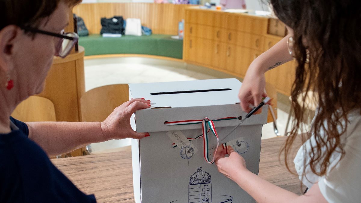 Országgyűlési választások: hozzányúlna a kormány a jogszabályokhoz, 2026-ban már a változások szerint szavazhatnánk