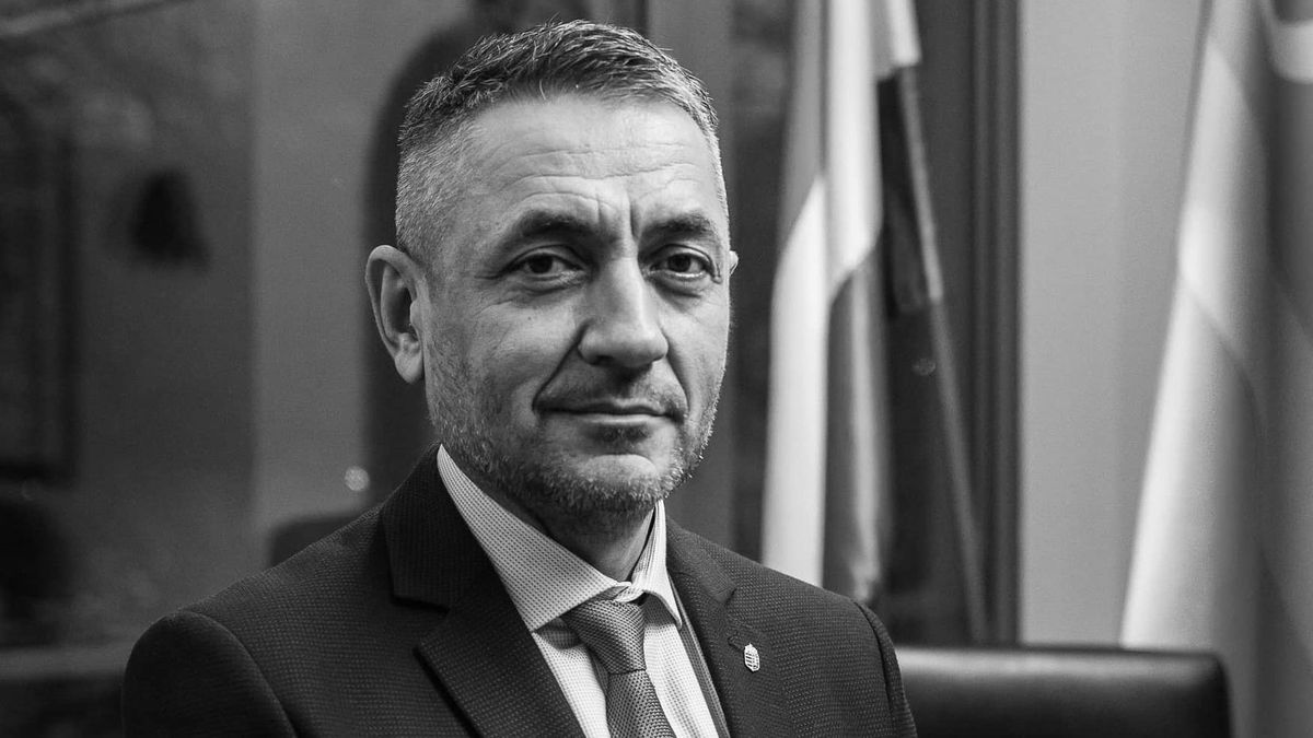 Nyilvános gyertyagyújtással emlékeznek Potápi Árpád Jánosra