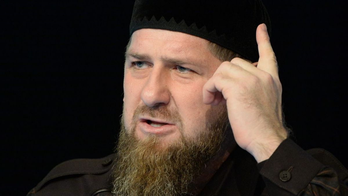 „Megmartak minket – elpusztítjuk őket” – reagált Kadirov az ukrán dróncsapásra