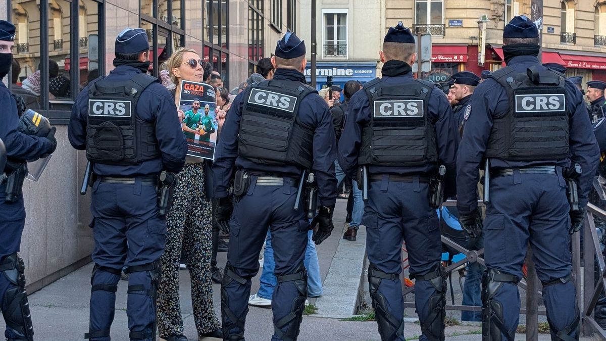 Párizsban rettegnek egy zsidóellenes pogromtól