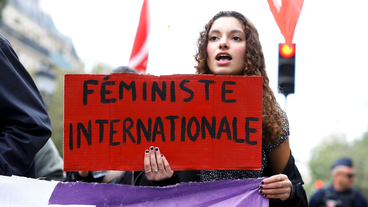 Kimondta az igazságot az abortuszról egy francia TV csatorna – hatalmas bírságot kaptak érte
