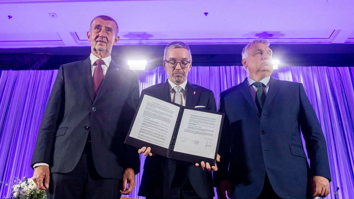Patrióták egymás közt