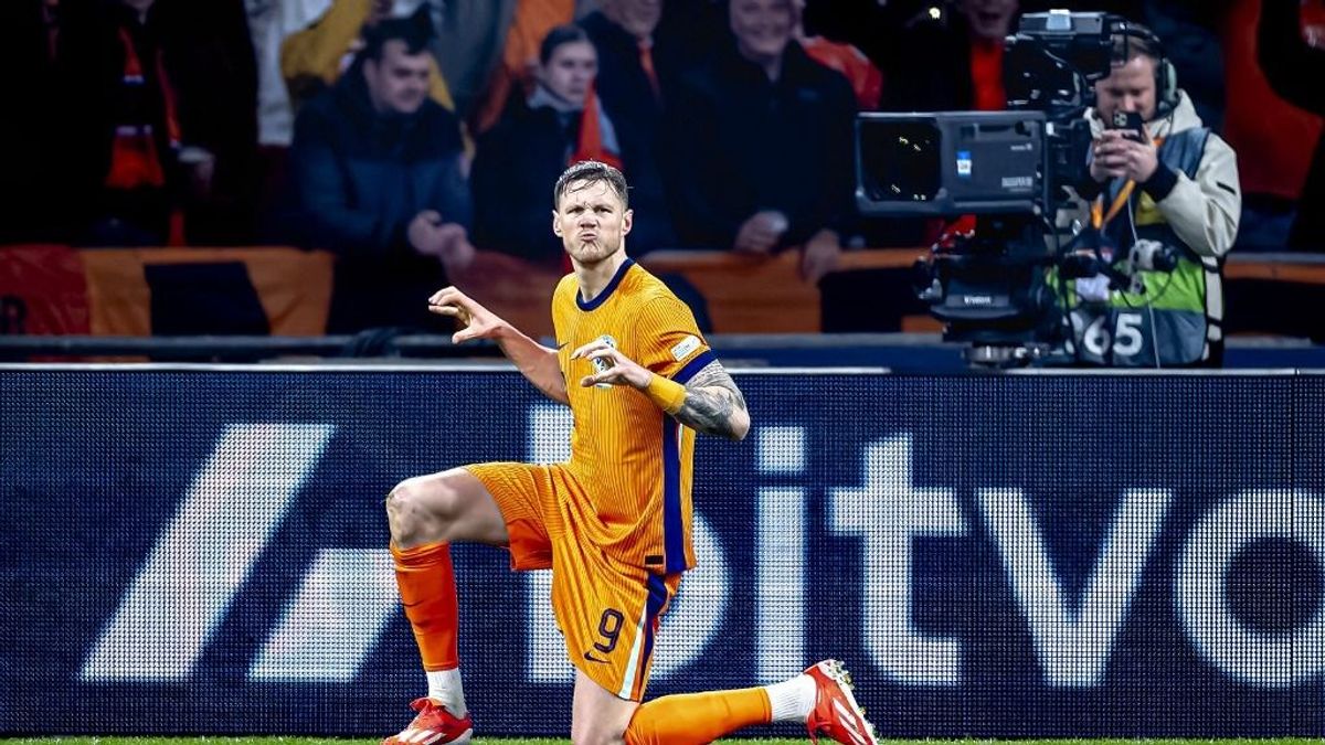Kiborult a holland legenda, miután honfitársa Szalai rosszulléte után látványosan ünnepelt